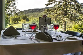 Town and Country Inn & Resort