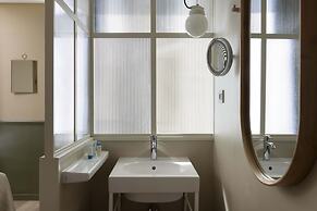 Le Petit Beaumarchais Hotel & Spa