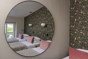 Le Petit Beaumarchais Hotel & Spa