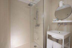 Le Petit Beaumarchais Hotel & Spa