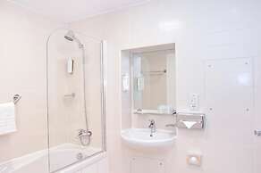 PREMIER SUITES Newcastle