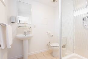 PREMIER SUITES Newcastle