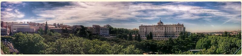 Apartosuites Jardines de Sabatini