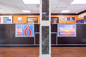 Motel 6 Jonesboro, GA