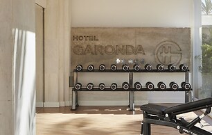 Pure Salt Garonda - Adults Only