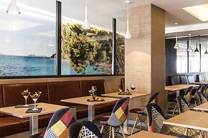 Pure Salt Garonda - Adults Only