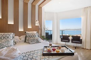 Pure Salt Garonda - Adults Only