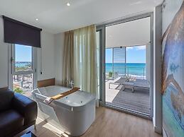 Pure Salt Garonda - Adults Only