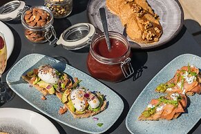 Pure Salt Garonda - Adults Only