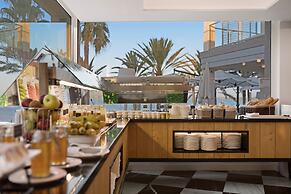 Pure Salt Garonda - Adults Only