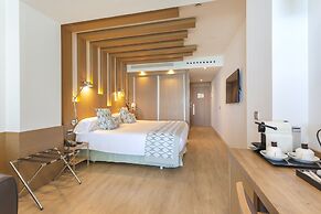 Pure Salt Garonda - Adults Only