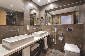 Pure Salt Garonda - Adults Only