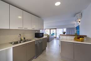 Aparthotel Ferrer Skyline