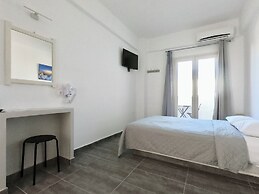 Anny Studios Perissa Beach