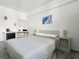 Anny Studios Perissa Beach