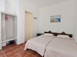 Anny Studios Perissa Beach