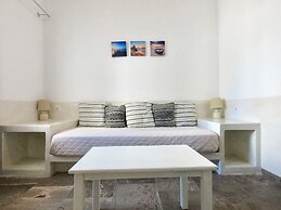 Anny Studios Perissa Beach