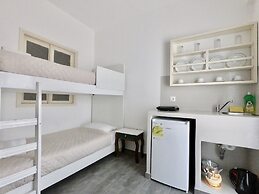 Anny Studios Perissa Beach