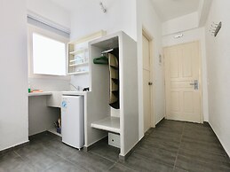 Anny Studios Perissa Beach