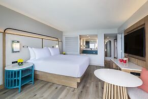 Crowne Plaza Resort Guam by IHG