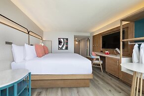 Crowne Plaza Resort Guam by IHG