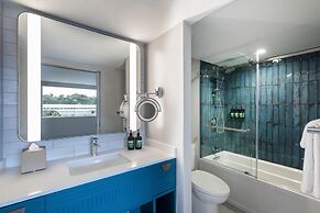 Crowne Plaza Resort Guam by IHG