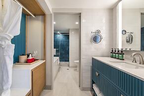 Crowne Plaza Resort Guam by IHG