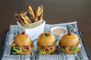 Crowne Plaza Resort Guam by IHG