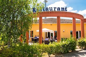 Brit Hotel Nantes St Herblain - Le Kerann
