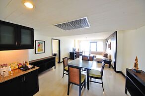 Woraburi Phuket Resort & Spa