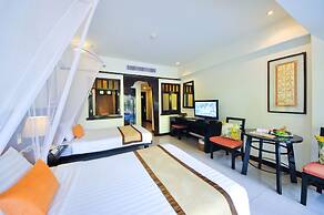 Woraburi Phuket Resort & Spa