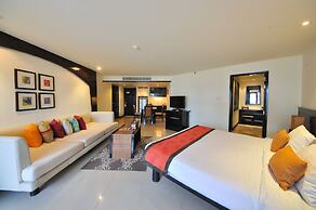 Woraburi Phuket Resort & Spa