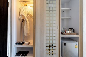 Andaman Embrace Patong