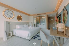 Andaman Embrace Patong