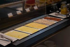 Andaman Embrace Patong