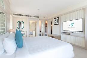 Andaman Embrace Patong