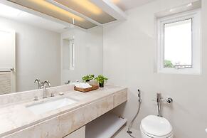 Andaman Embrace Patong