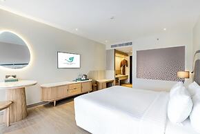 Andaman Embrace Patong