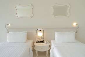 Andaman Embrace Patong