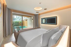 Andaman Embrace Patong