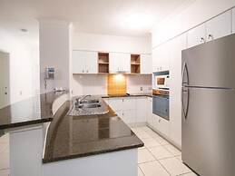 Oaks Sunshine Coast Seaforth Resort