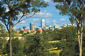 Oaks Brisbane Lexicon Suites