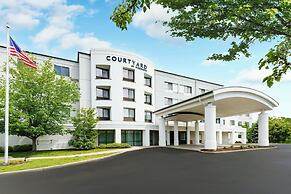 Courtyard By Marriott Farmington