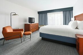 Courtyard By Marriott Farmington
