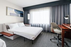 Courtyard By Marriott Farmington