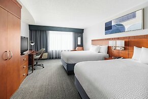 Courtyard By Marriott Farmington