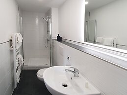 Rheinmetropole Hotel