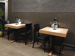 Rheinmetropole Hotel