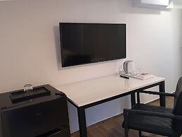 Rheinmetropole Hotel