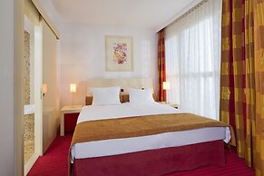 Mamaison Residence Diana